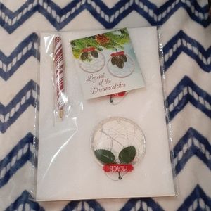 NWT Lakota Christmas Dreamcatchers & Pen Set